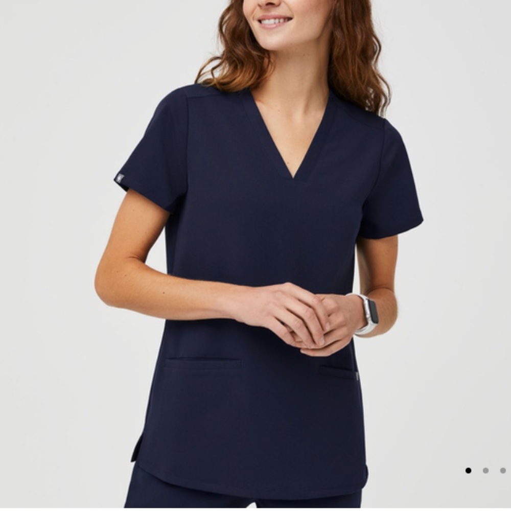 FIGS Navy Casma Three Pocket Scrubs